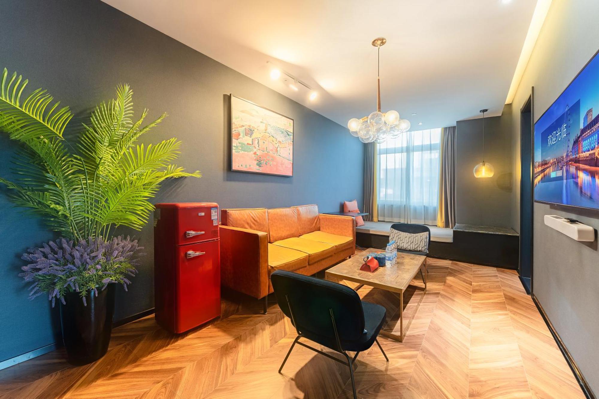 Hesu Designer Hotel & Suites -Near Xi'An Drum Tower And Yongning Gate -Free Laundry Luggage Storage -Kitty Cafe With Freshly Ground Coffee -24H Front Desk -English Service Exteriör bild