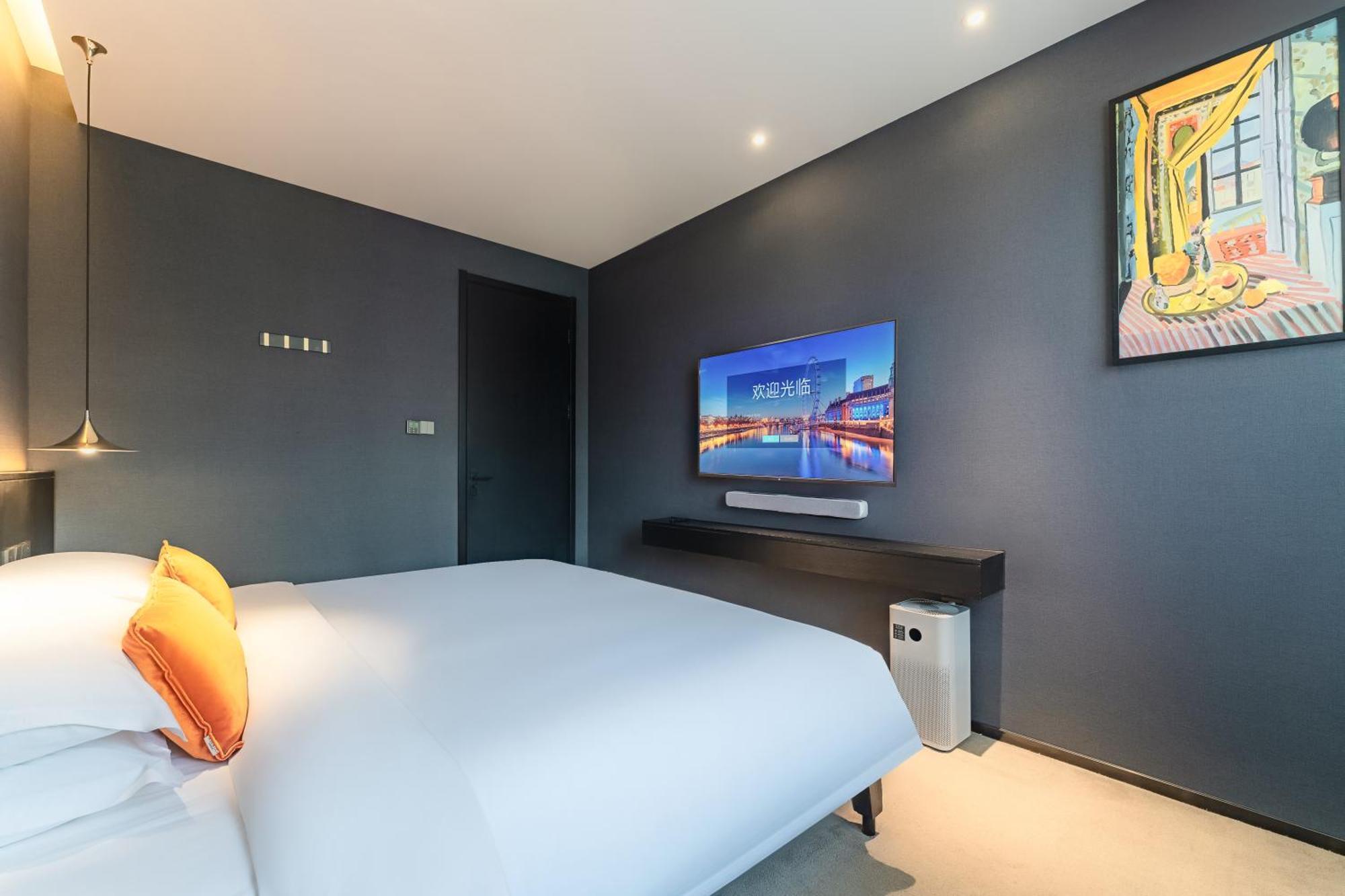 Hesu Designer Hotel & Suites -Near Xi'An Drum Tower And Yongning Gate -Free Laundry Luggage Storage -Kitty Cafe With Freshly Ground Coffee -24H Front Desk -English Service Exteriör bild