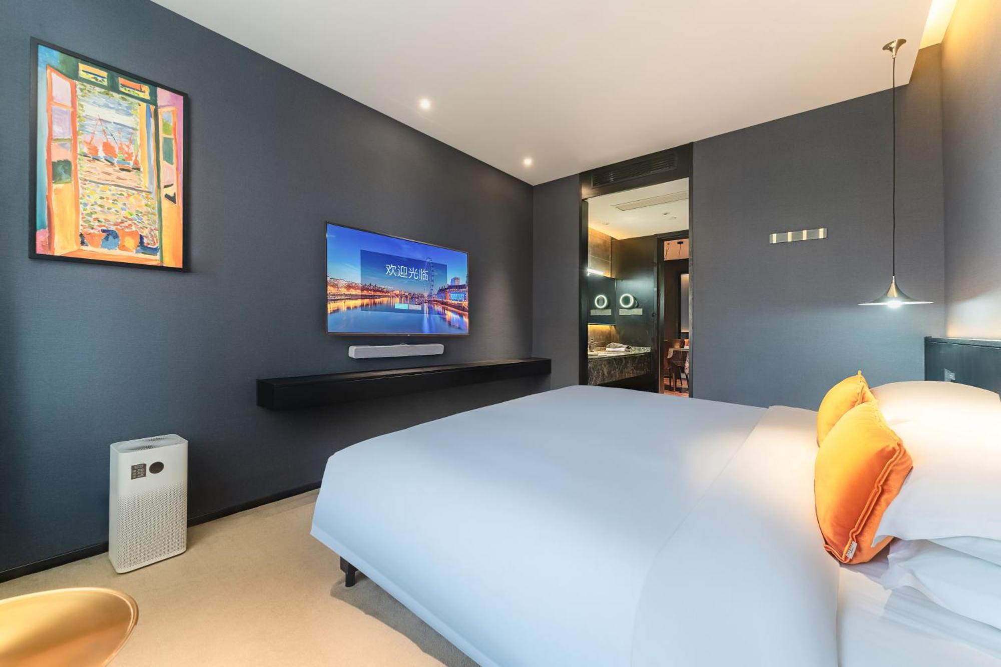 Hesu Designer Hotel & Suites -Near Xi'An Drum Tower And Yongning Gate -Free Laundry Luggage Storage -Kitty Cafe With Freshly Ground Coffee -24H Front Desk -English Service Exteriör bild